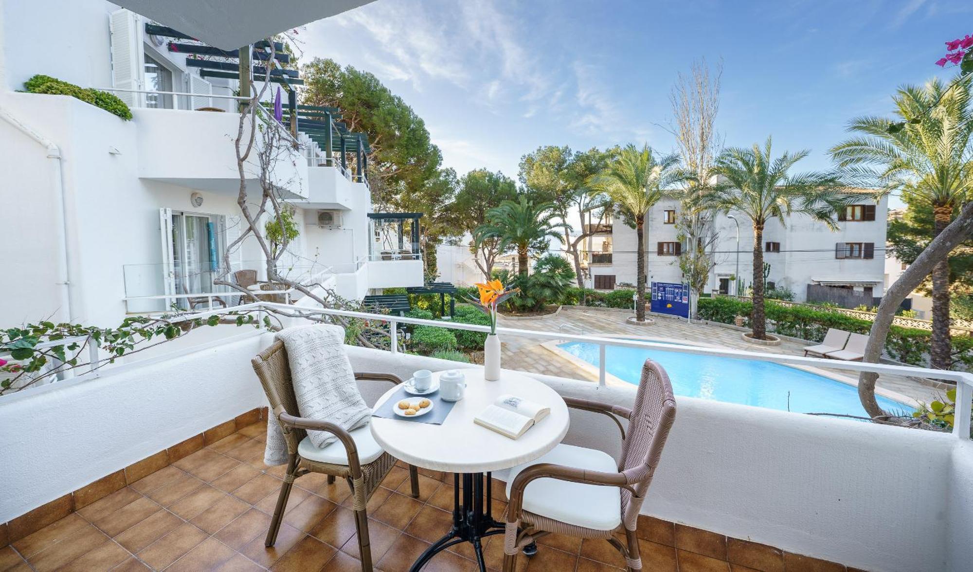 Apartamentos Los Tilos Пегера Экстерьер фото