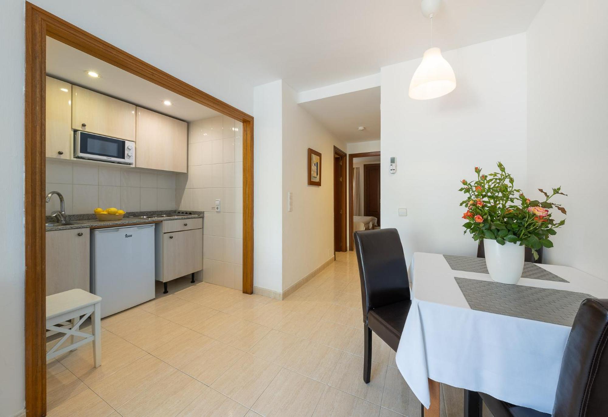 Apartamentos Los Tilos Пегера Экстерьер фото